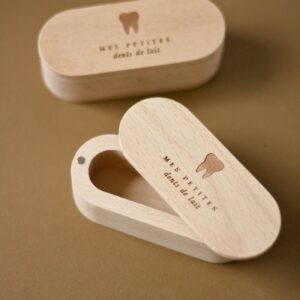 Boîte à dents de lait en hêtre
