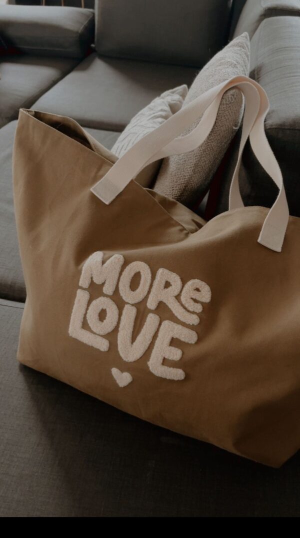 Sac XL - More Love