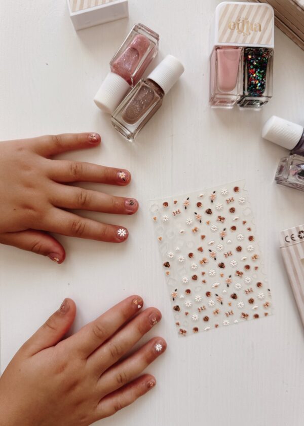 Autocollants 3D pour ongles pour enfants - Papillons et Fleurs