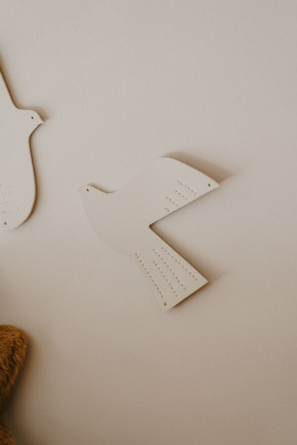 Oiseau en cuir taille S beige – Image 4