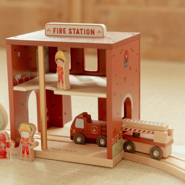 Caserne de pompier en bois FSC Little Dutch – Image 8