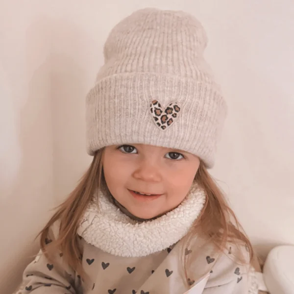 Bonnet coeur brodé léopard Beige – Image 4