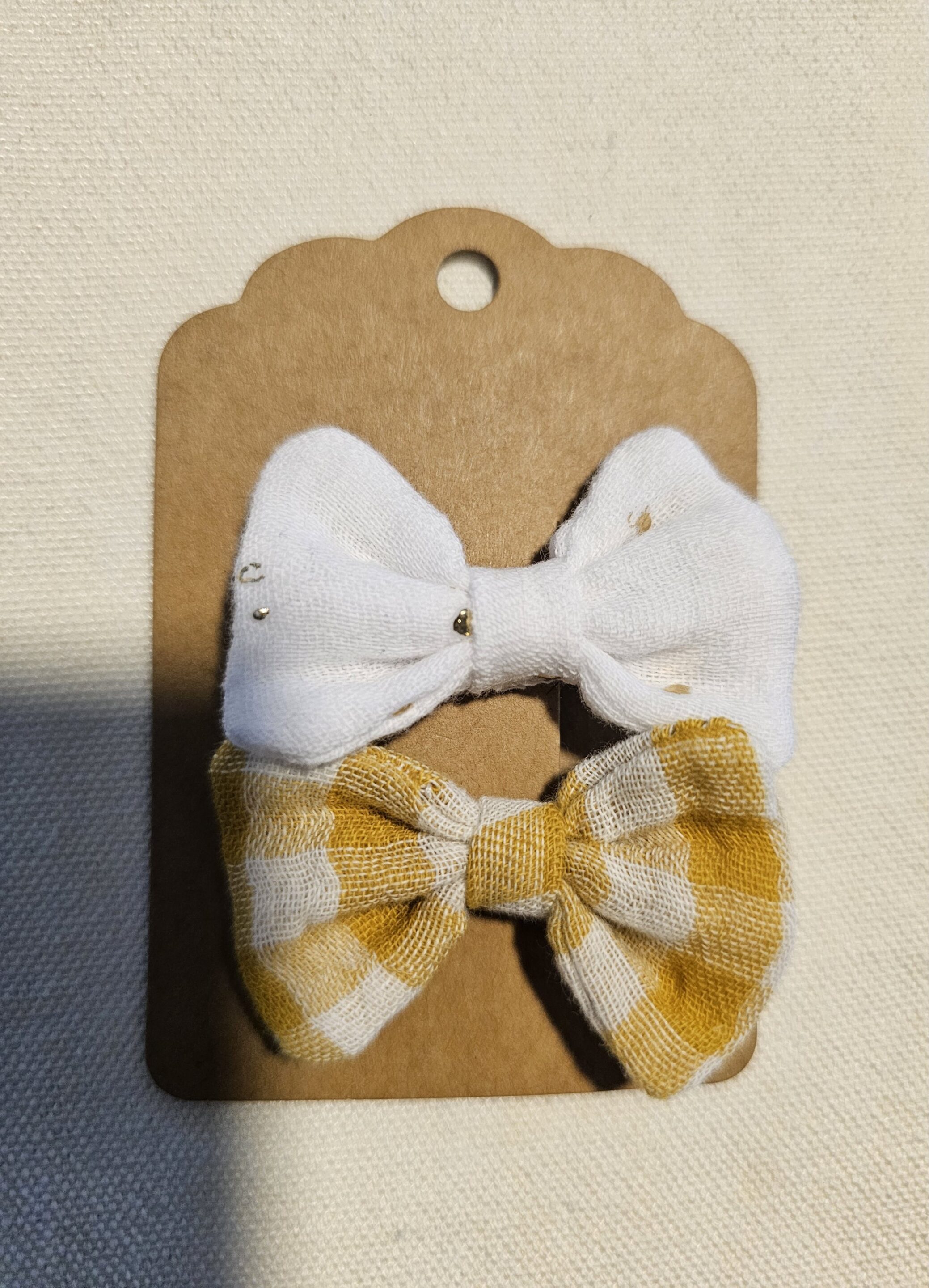 Lot de 2 mini pinces vichy et gaze blanche