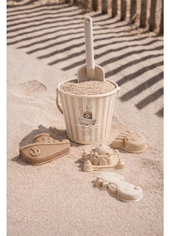 Jouets et seau de plage en silicone Bateau – Image 3