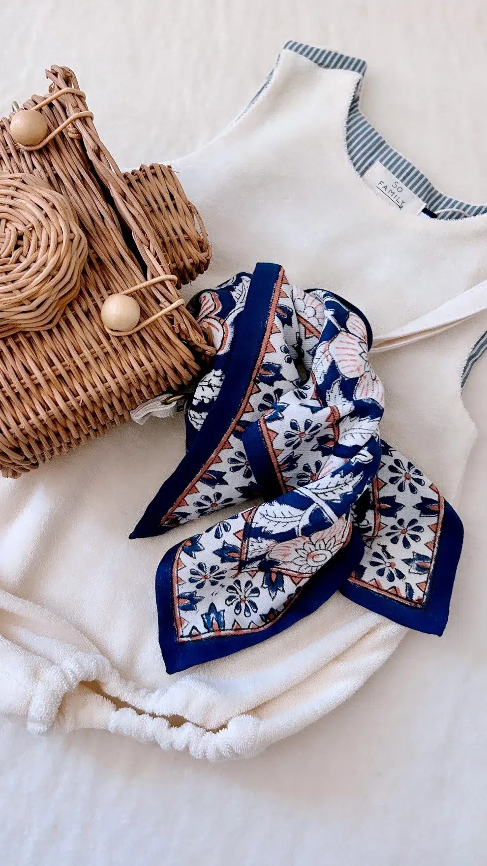 Foulards Bébé, Enfant Delhi Cobalt 5O cm – Image 2